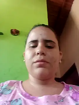 Snapshot of ValeriaSantos- chatting on 01.24.25 ValeriaSantos- online show from 01.24.25
