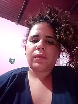 Snapshot of ValeriaSantos- chatting on 03.16.25 ValeriaSantos- online show from 03.16.25