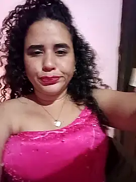 Snapshot of ValeriaSantos- chatting on 02.14.26 ValeriaSantos- online show from 02.14.26