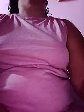 Snapshot of ValeriaSantos- chatting on 03.01.26 ValeriaSantos- online show from 03.01.26