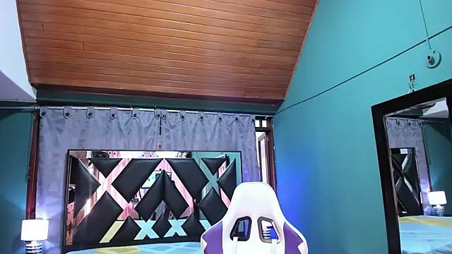 Linda4Petite online show from 02.11.25