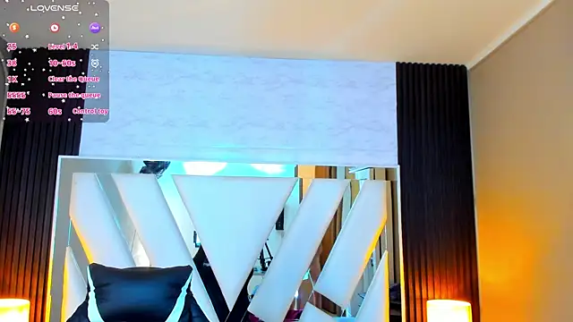 Linda4Petite online show from 09.26.25