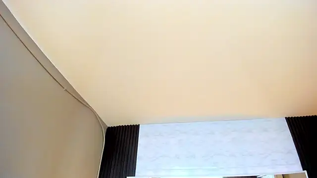 Linda4Petite online show from 12.02.25