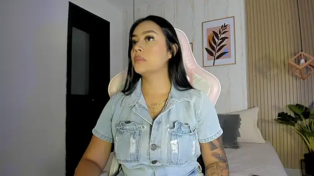 CameronCollins  online show from 09.23.25