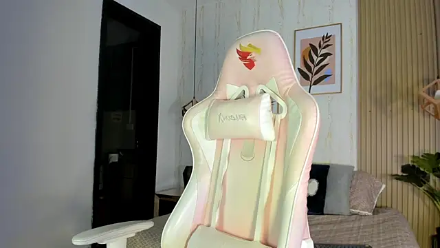 CameronCollins  online show from 10.14.25