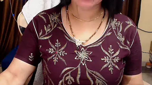 Snapshot of Naughty_Kashish chatting on 10.09.25 Naughty Kashish online show from 10.09.25