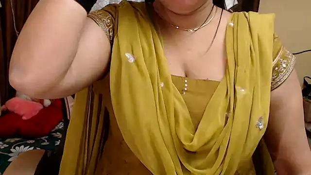 Naughty Kashish online show from 12.17.25