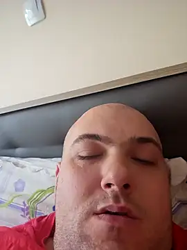 Snapshot of mario890605 chatting on 01.12.25 mario890605 online show from 01.12.25