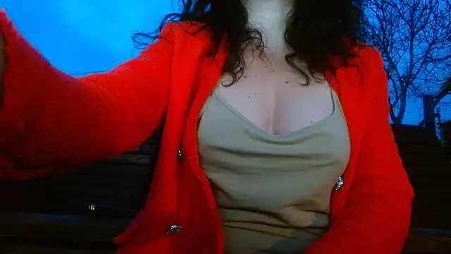 Snapshot of SquirtyMellissaLabia chatting on 03.11.25 SquirtyMellissaLabia online show from 03.11.25