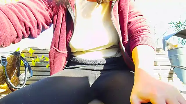 SquirtyMellissaLabia online show from 11.03.25