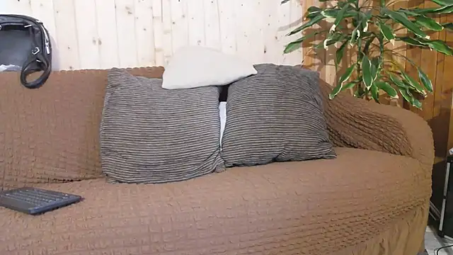 SquirtyMellissaLabia online show from 11.28.25