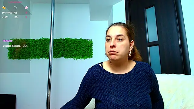 Snapshot of KarinaNoir chatting on 04.20.26 KarinaNoir online show from 04.20.26