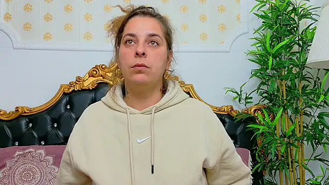 Snapshot of KarinaNoir chatting on 05.01.26 KarinaNoir online show from 05.01.26