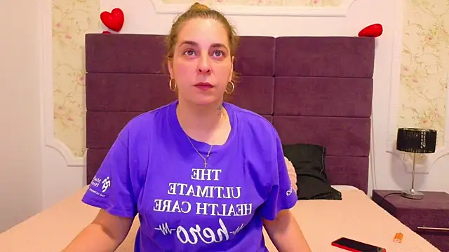 Snapshot of KarinaNoir chatting on 05.12.26 KarinaNoir online show from 05.12.26