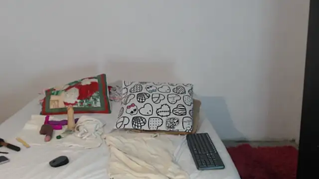 Snapshot of Dulce_Anita chatting on 01.12.25 Dulce Anita online show from 01.12.25