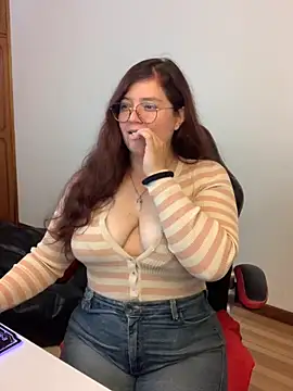 kayortiiz online show from 10.16.25