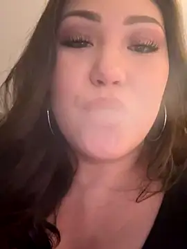 RosieDixx online show from 12.04.25