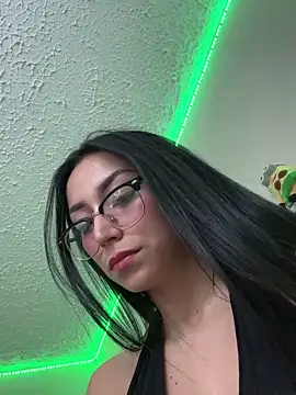 sophie cute66 online show from 12.28.24