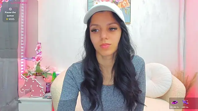 Sarabecker online show from 04.15.26