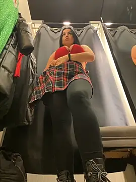 CrazzyChicks online show from 10.15.25