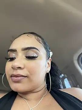 Snapshot of CarmelaAnthony chatting on 07.17.26 CarmelaAnthony online show from 07.17.26