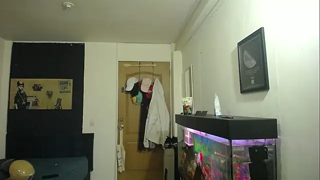 romeolovedark online show from 02.26.25