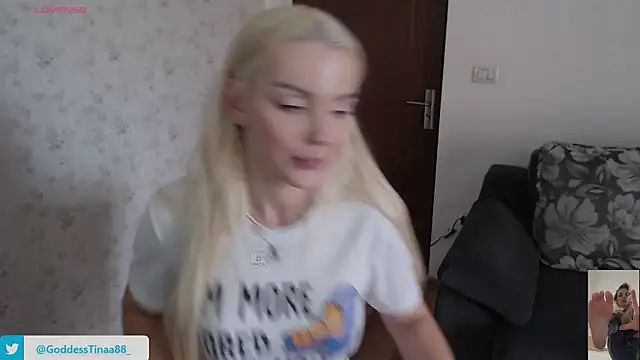 Goddess Tina online show from 10.30.25