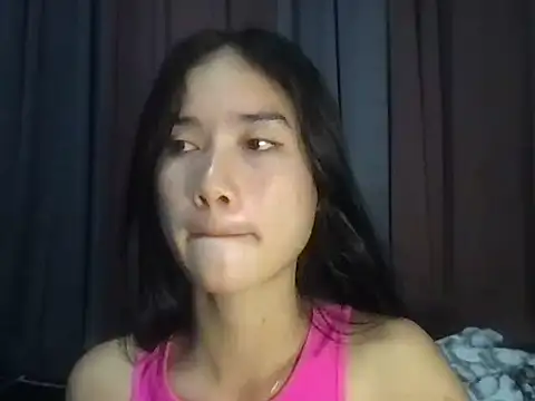 Snapshot of ShinningEthene chatting on 01.08.26 ShinningEthene online show from 01.08.26