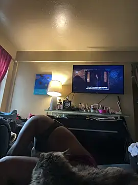 ChocolateBuns101 online show from 12.16.24