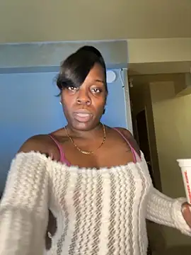 ChocolateBuns101 online show from 02.15.26