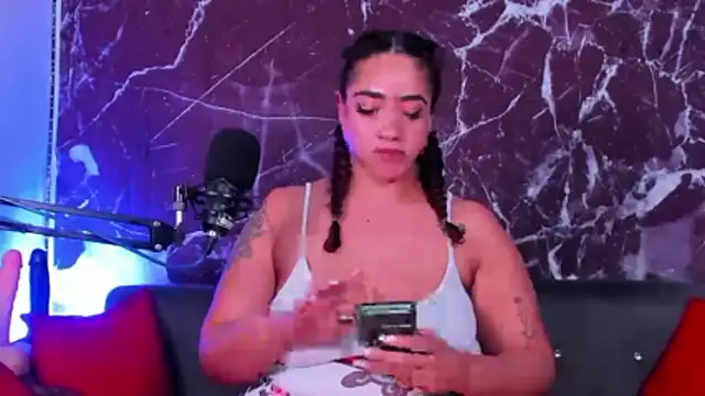 HannaMiillsxh online show from 02.03.26