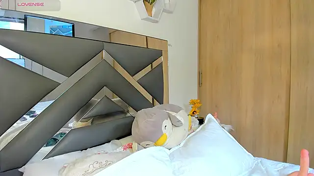 lexa cooper online show from 02.07.25