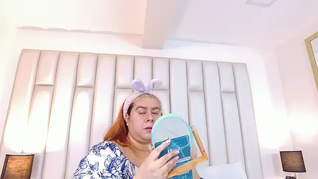 aandreaperez online show from 01.12.26