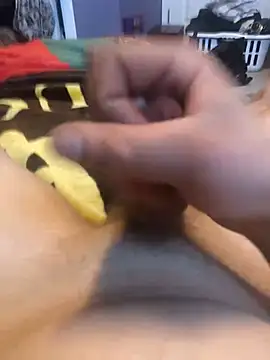 Snapshot of Hugetings chatting on 01.05.25 Hugetings online show from 01.05.25