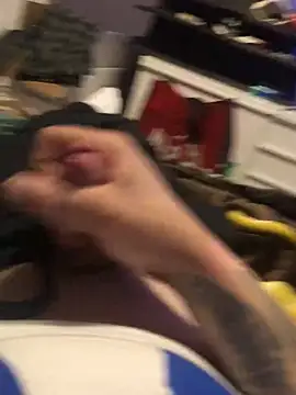 Snapshot of Hugetings chatting on 02.09.25 Hugetings online show from 02.09.25