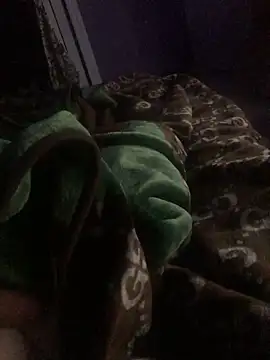 Snapshot of Hugetings chatting on 02.10.25 Hugetings online show from 02.10.25