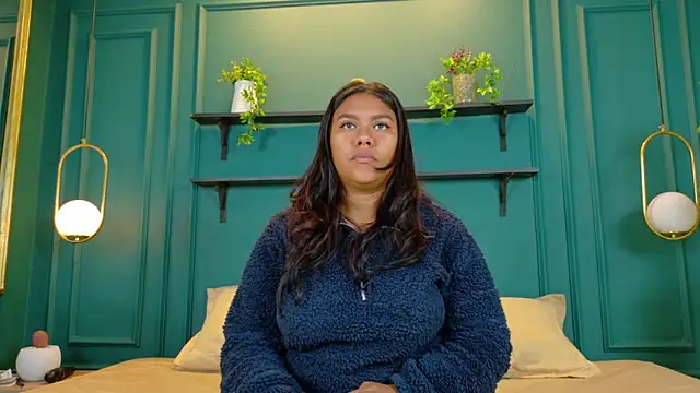 Snapshot of ale_cam chatting on 02.08.26 ale cam online show from 02.08.26