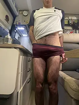 Snapshot of Hairy_athlete chatting on 01.30.25 Hairy athlete online show from 01.30.25