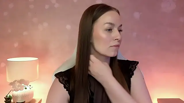 Snapshot of MilaFleur chatting on 07.08.26 MilaFleur online show from 07.08.26