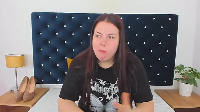 EvaLick online show from 02.28.25