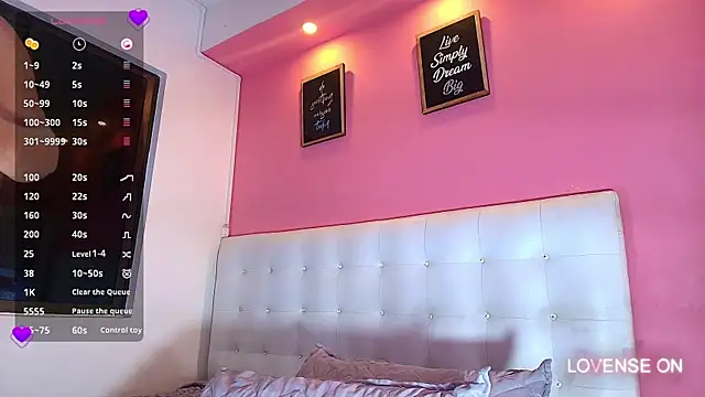 Snapshot of hornyhousekeeper_ chatting on 03.05.25 hornyhousekeeper online show from 03.05.25