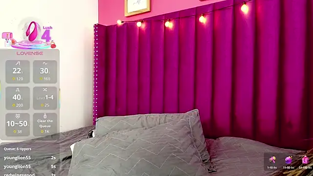 Snapshot of hornyhousekeeper_ chatting on 09.13.25 hornyhousekeeper online show from 09.13.25