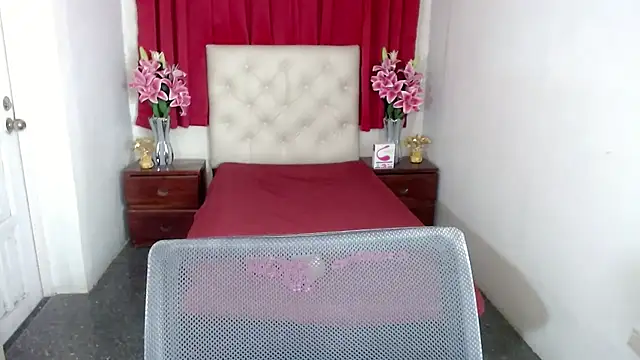 xSexynineDollx online show from 02.02.25