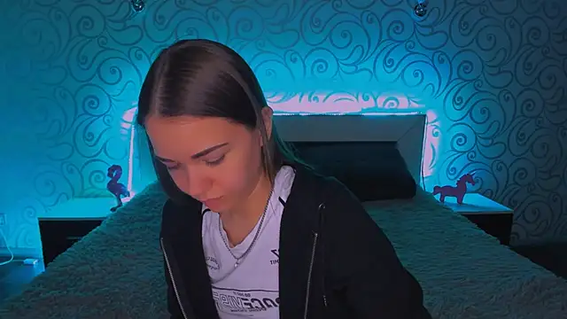 AlexaBarkley online show from 12.19.24