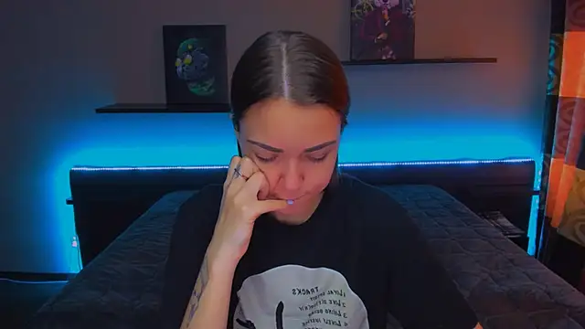 AlexaBarkley online show from 03.04.25