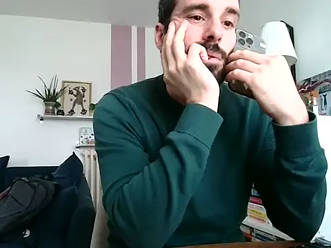 Snapshot of Simon-tem chatting on 03.12.26 Simon-tem online show from 03.12.26