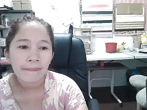 Snapshot of Alexiadreamer chatting on 04.06.26 Alexiadreamer online show from 04.06.26