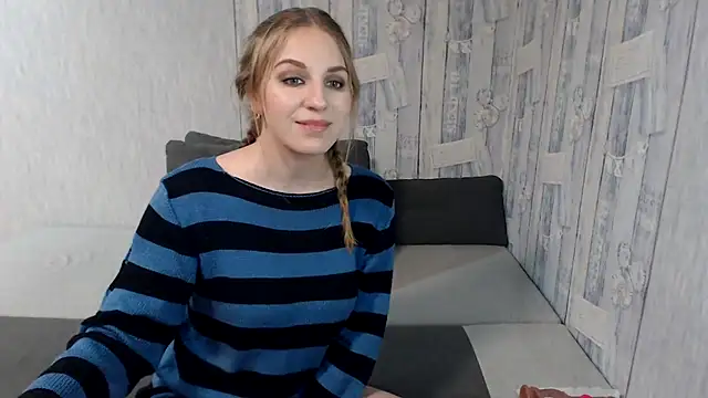 Pilly green  online show from 03.16.25