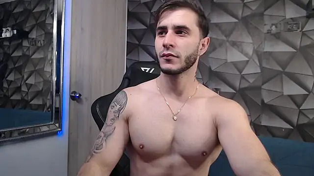 Latino stud4u online show from 11.16.25