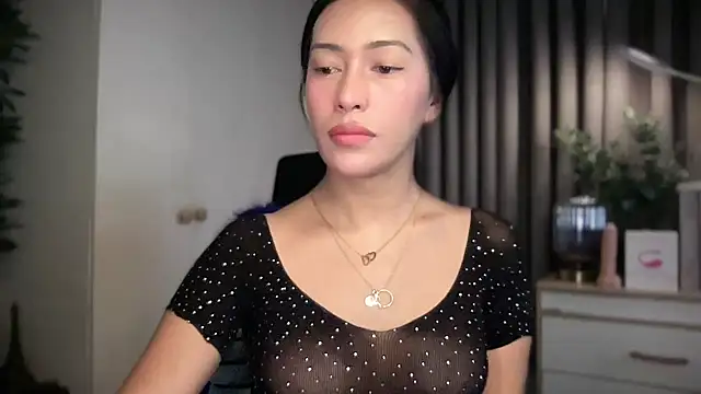 Snapshot of Jasmine_Elcock chatting on 05.22.26 Jasmine Elcock online show from 05.22.26
